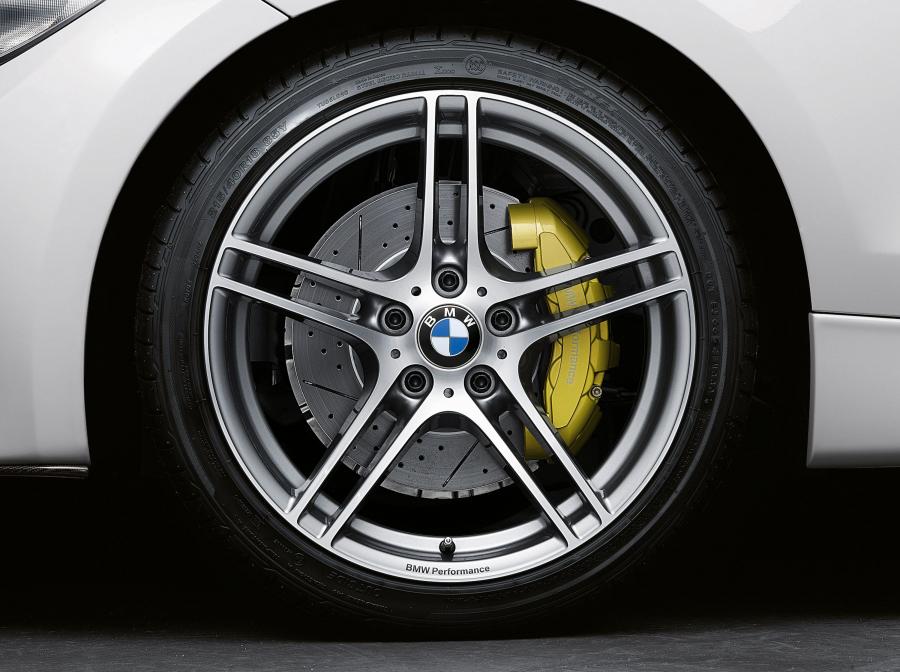  BMW 335i Performance Power Kit 2009 года  (фото 3 из 8)
